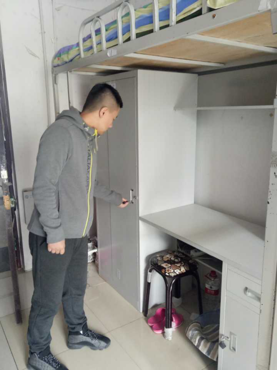 信息工程学院寝室卫生安全大检查-哈尔滨石油学院