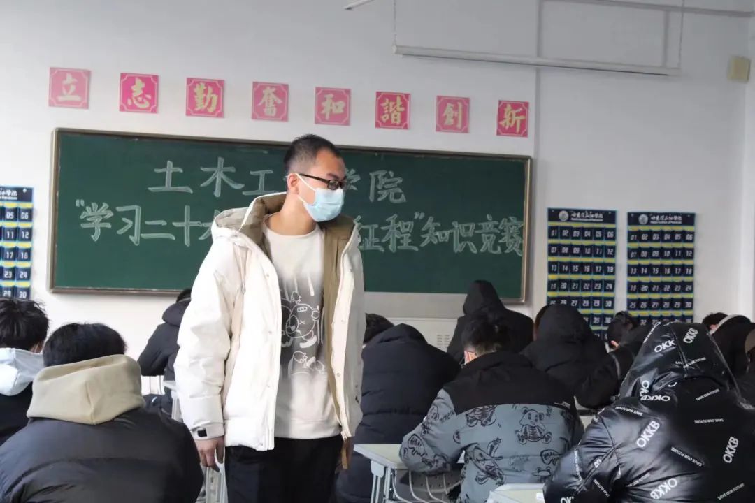 1562C 1562C