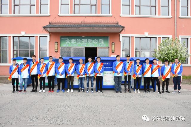 https://mmbiz.qpic.cn/mmbiz_png/E46lob3Z8iaFSK1vfLQic8lY6Qc2boV0Jb5ER36QIOXcsg70qnTEnzyRIIJ5WIKvXW8QNOibZJIuLAyacJxd0m55w/640?wx_fmt=png&wxfrom=5&wx_lazy=1
